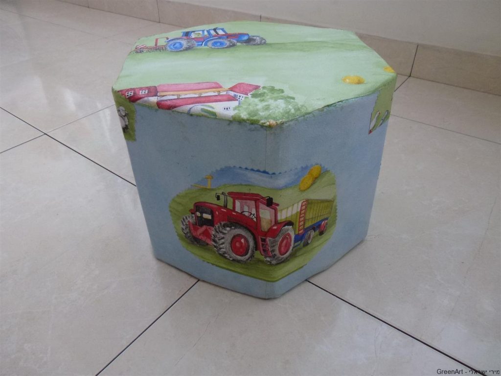 פיסול שרפרפים לילדים מקרטוני חלב בשימוש חוזר