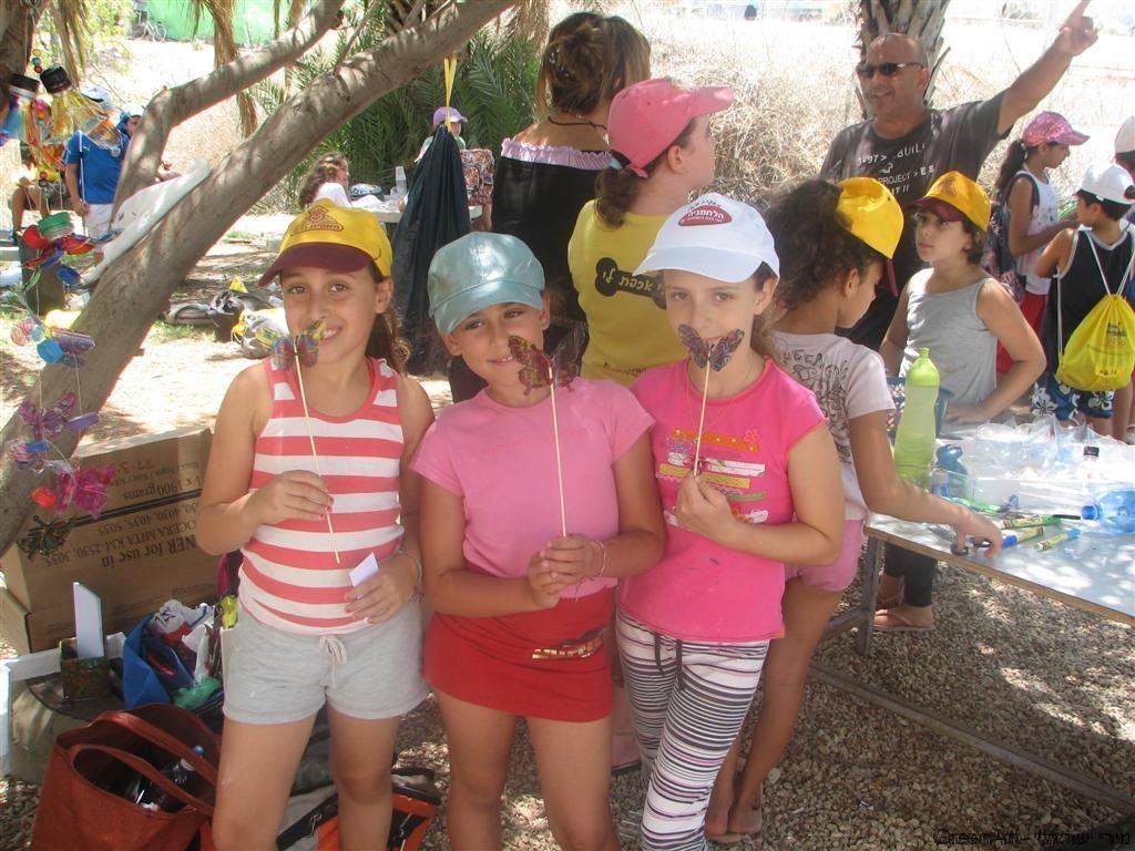 ילדיי קייטנות אוניברסיטת תא בגן האקולוגי