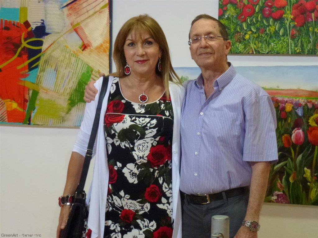 עם אישי היקר באירוע הפתיחה לתערוכת אמני מוזה רעננה עם אישי היקר באירוע הפתיחה לתערוכת אמני מוזה רעננה