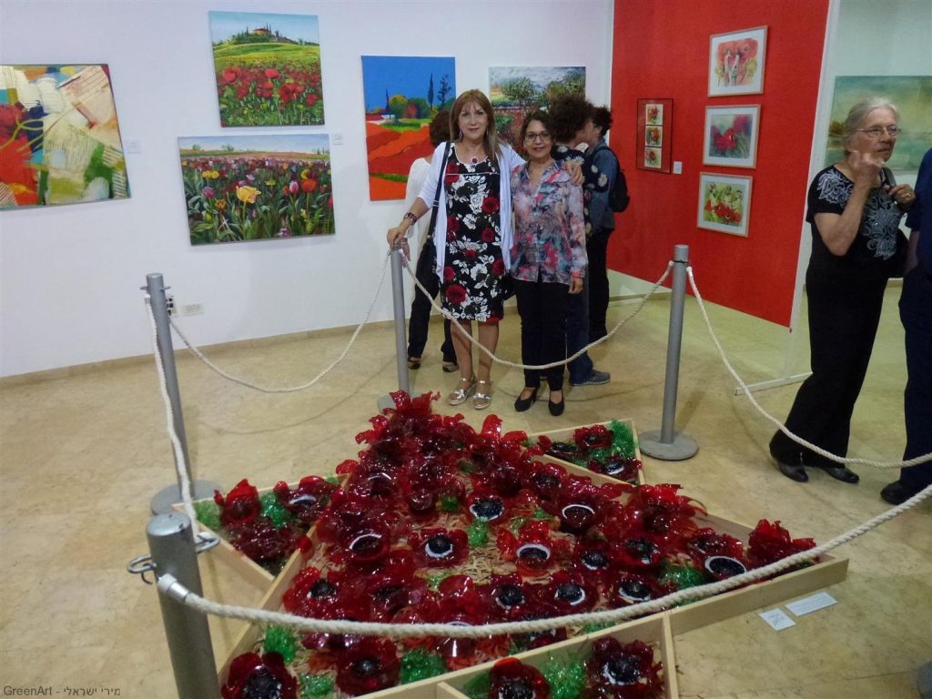 עם חברת מועצת העיר רעננה סימה פרי עם חברת מועצת העיר רעננה סימה פרי