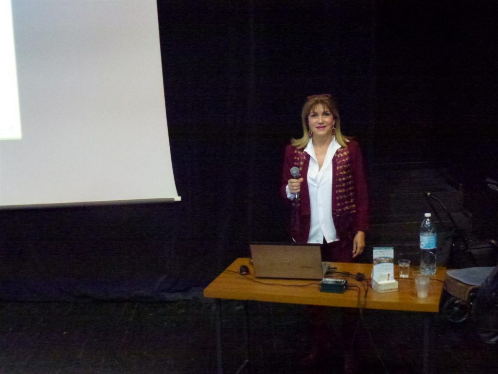 הרצאות בהיכל התרבות של ראשון לציון לחברי הקתדרה לשנת 2017 הרצאות בהיכל התרבות של ראשון לציון לחברי הקתדרה לשנת 2017