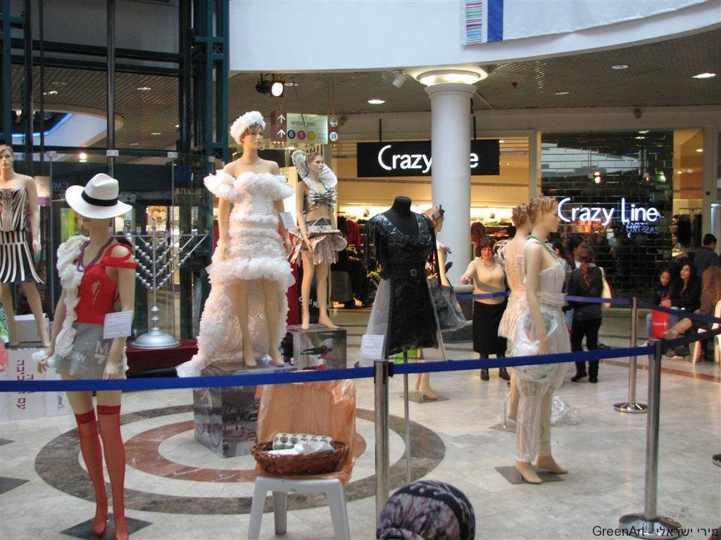 פעילות יצירתית ירוקה באירוע יופי של פסולת