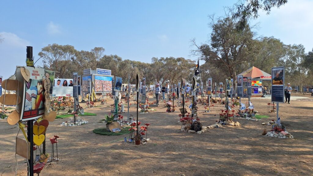 מתחם הנובה שהוקם לזכרם של כל נרצחי פסטיבל נובה הנמצא בחניון יער רעים